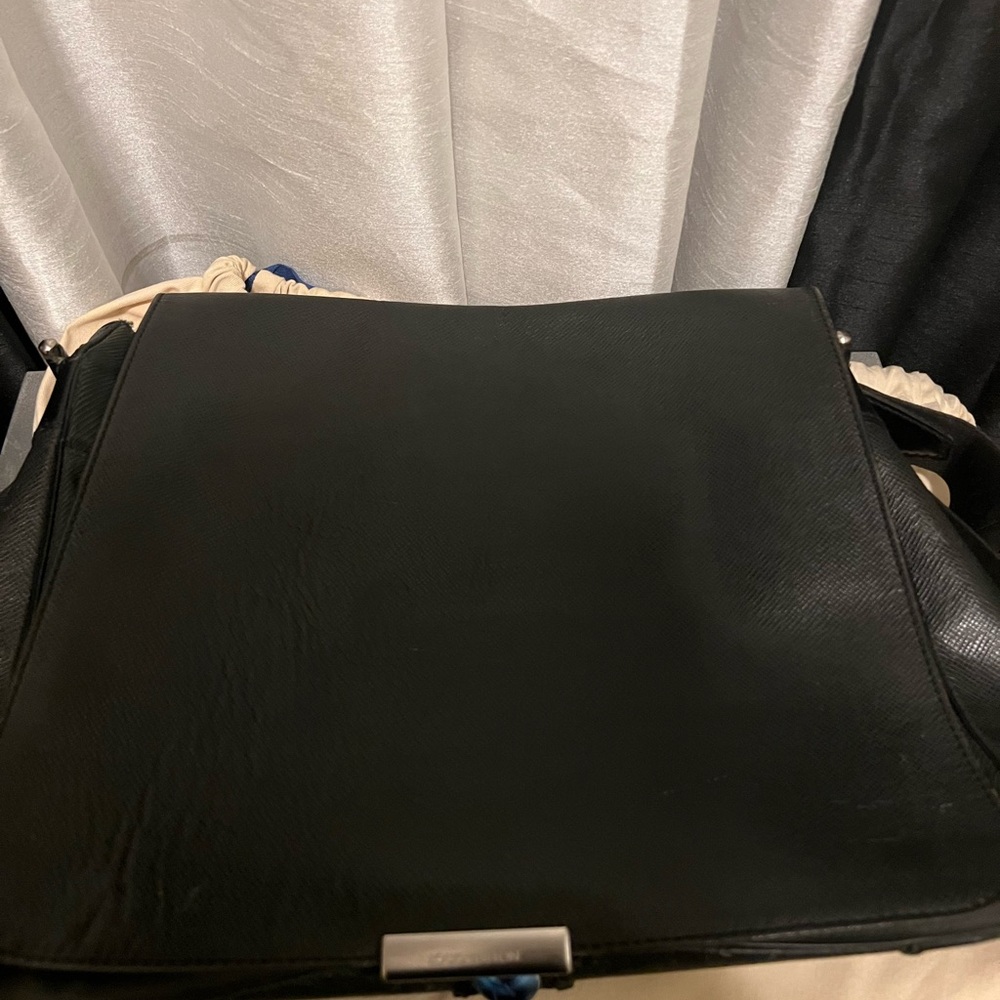 Louis Vuitton Men bag